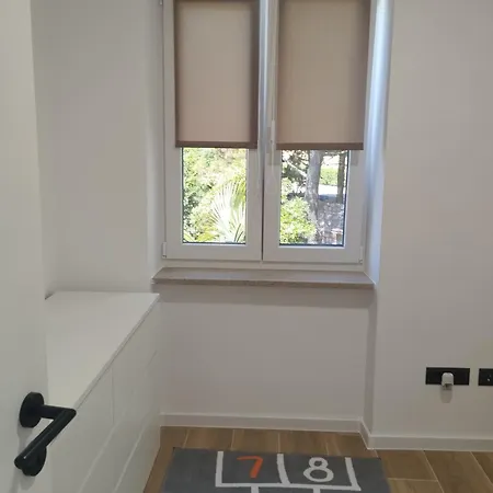 Omaro Apartament